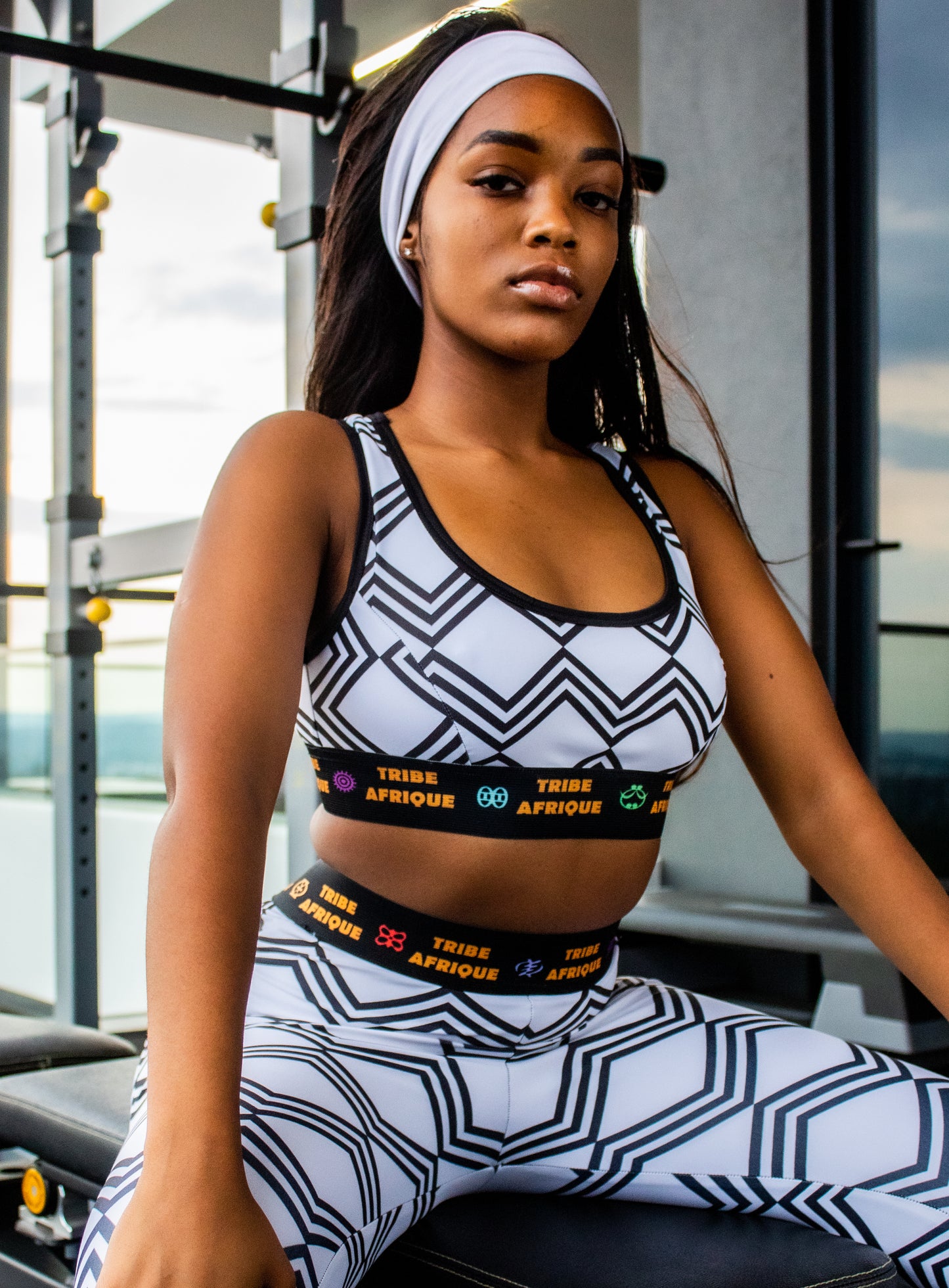 White Xhosa sports Bra Tribe Afrique